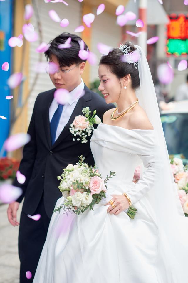 Cô dâu CIVAN BRIDAL